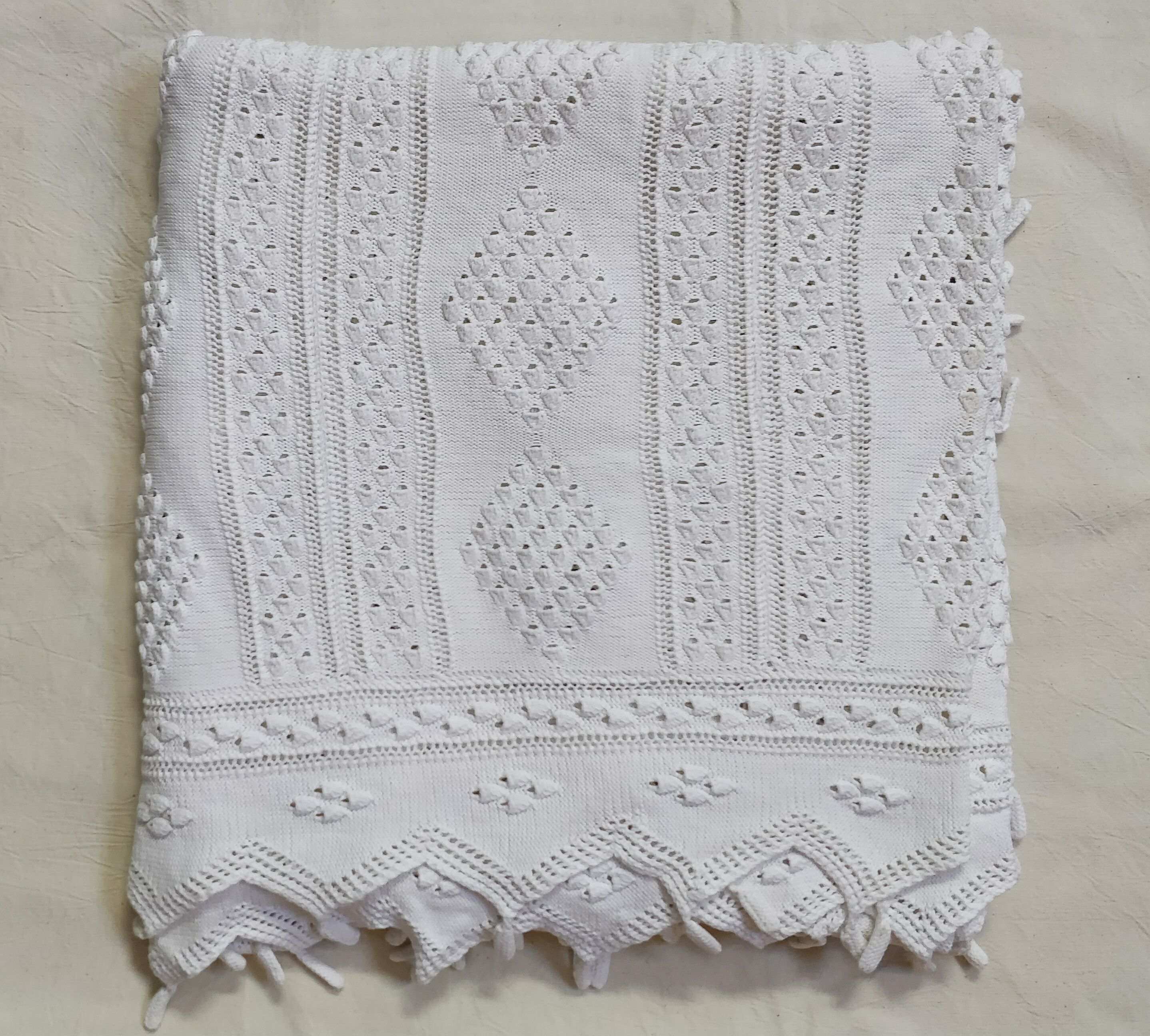 White crochet bed cover