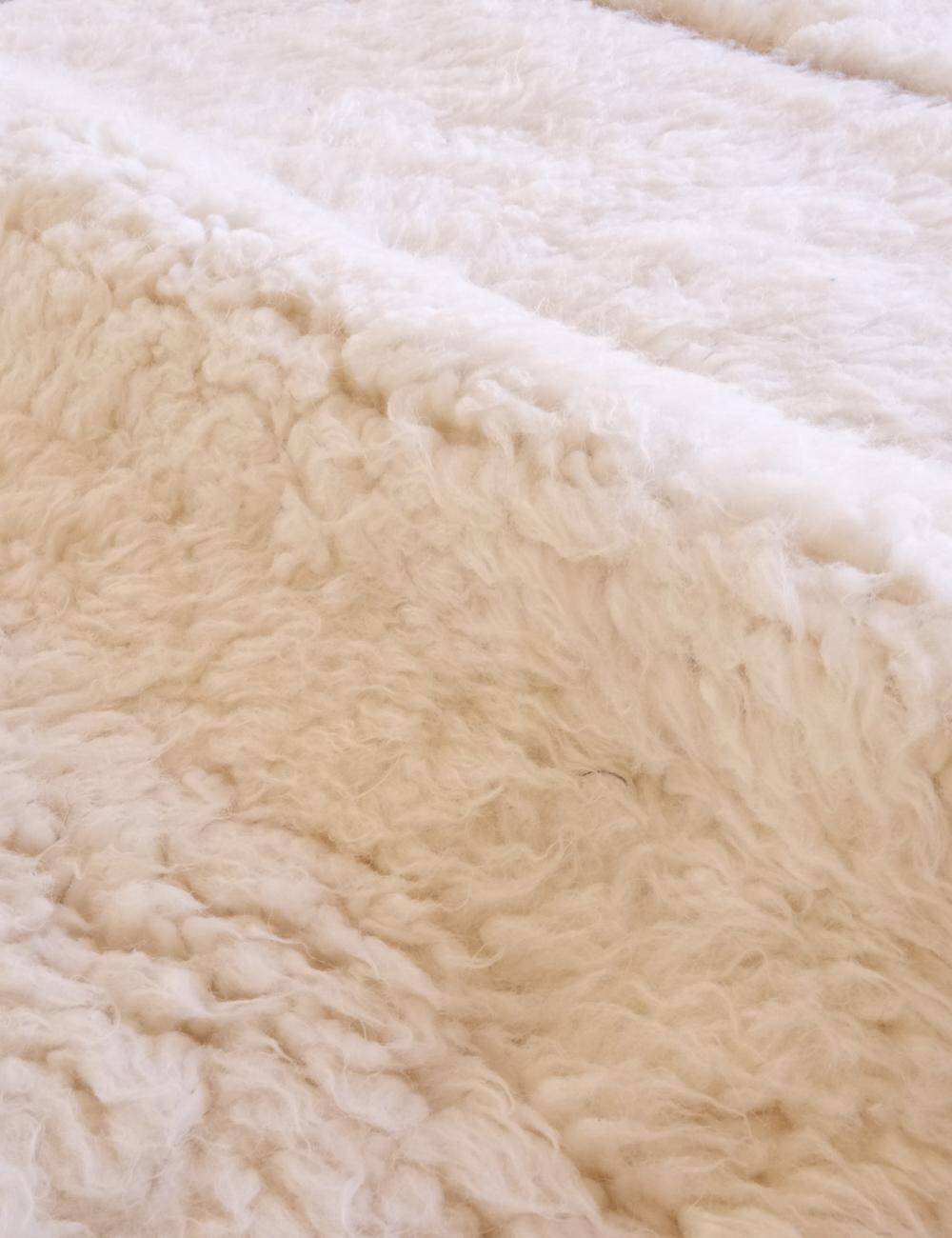 Tapis Blanc Contemporain - 300 x 206 cm
