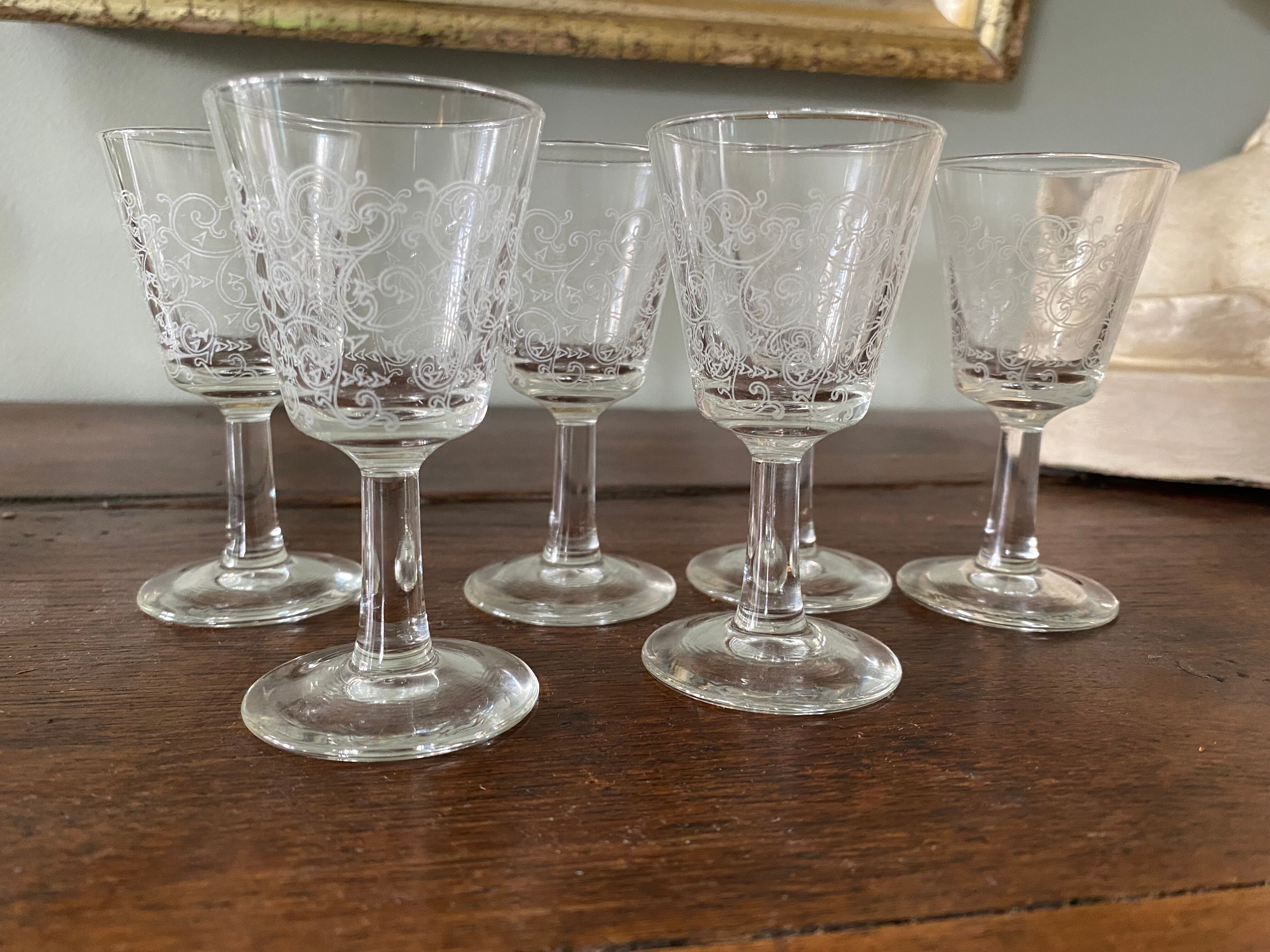 6 engraved antique glasses
