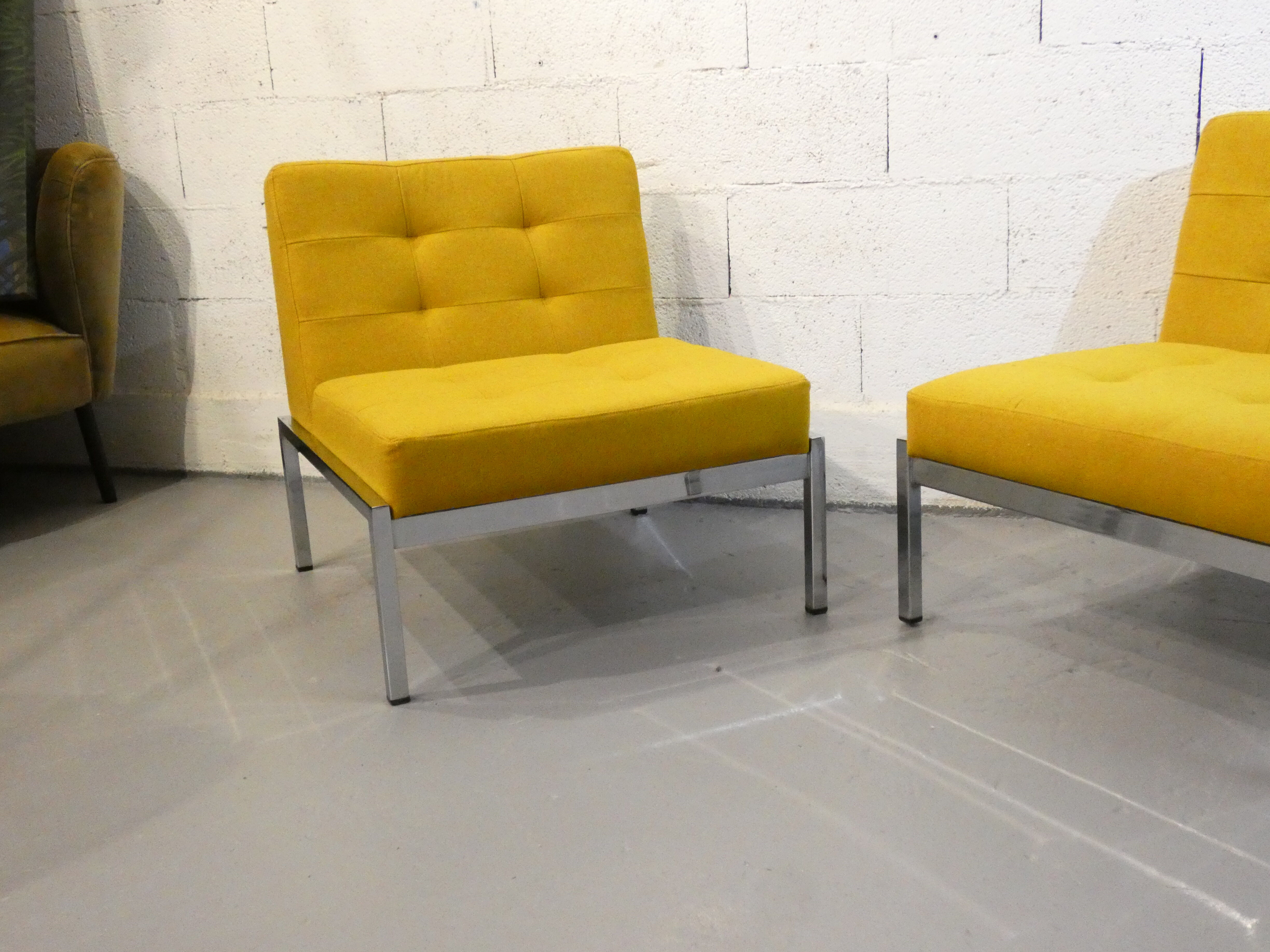 Pair of Samouraï drivers by Joseph André Motte for Airborne 1960
