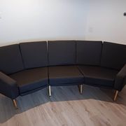 Panoramic model sofa produced by Airborne 1954 by Pierre Guariche