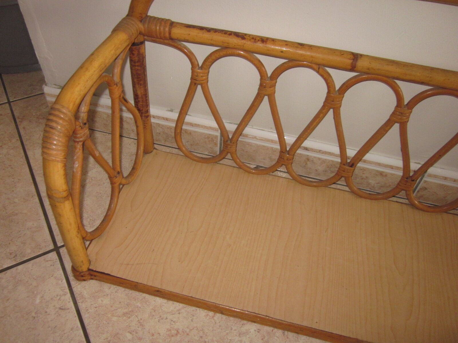 Shelf in rattan of the years 60