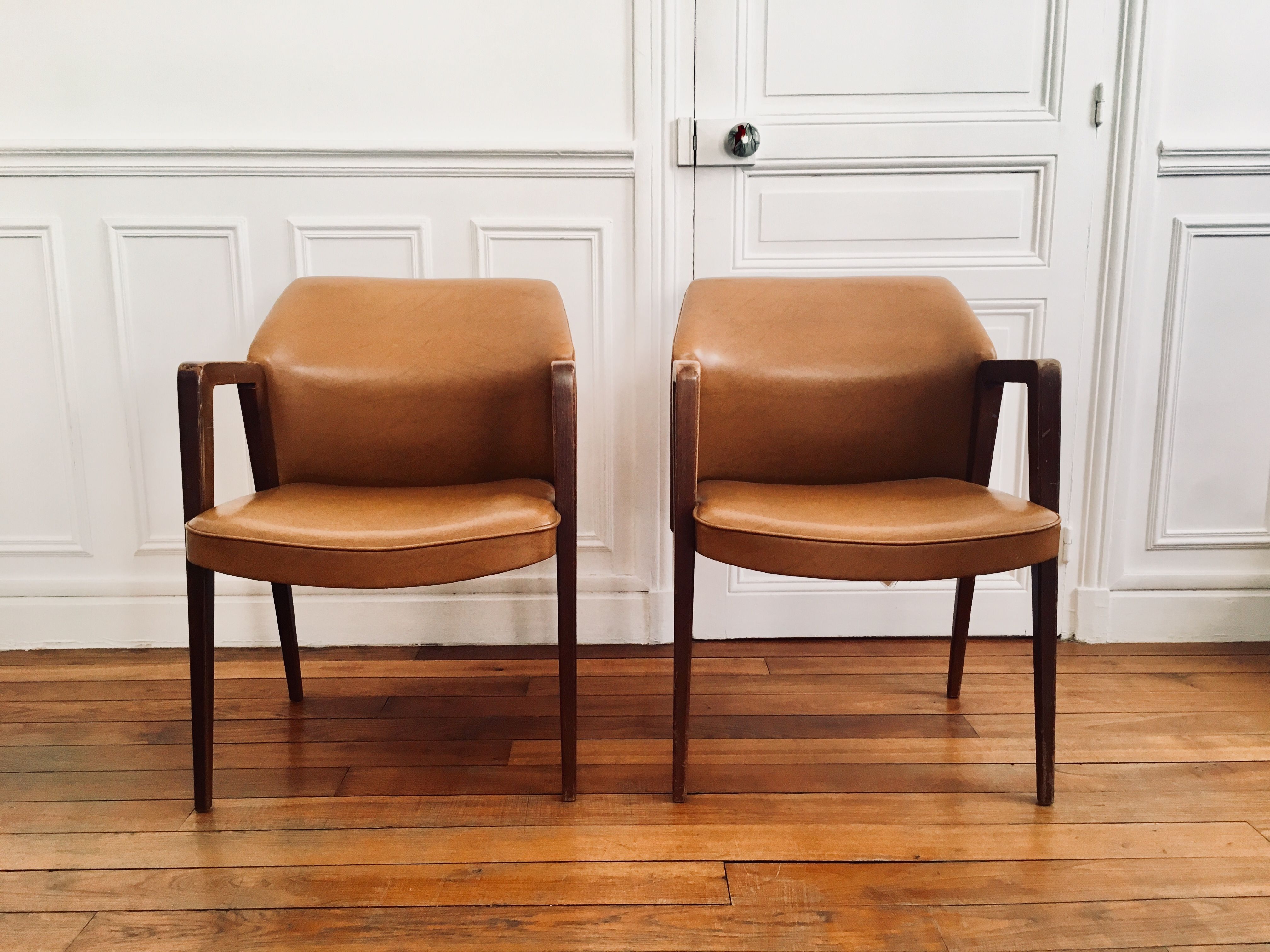 Paire de fauteuils vintage par Zol