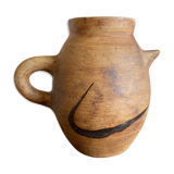 Sandstone pitcher Pottery of the Columbiar