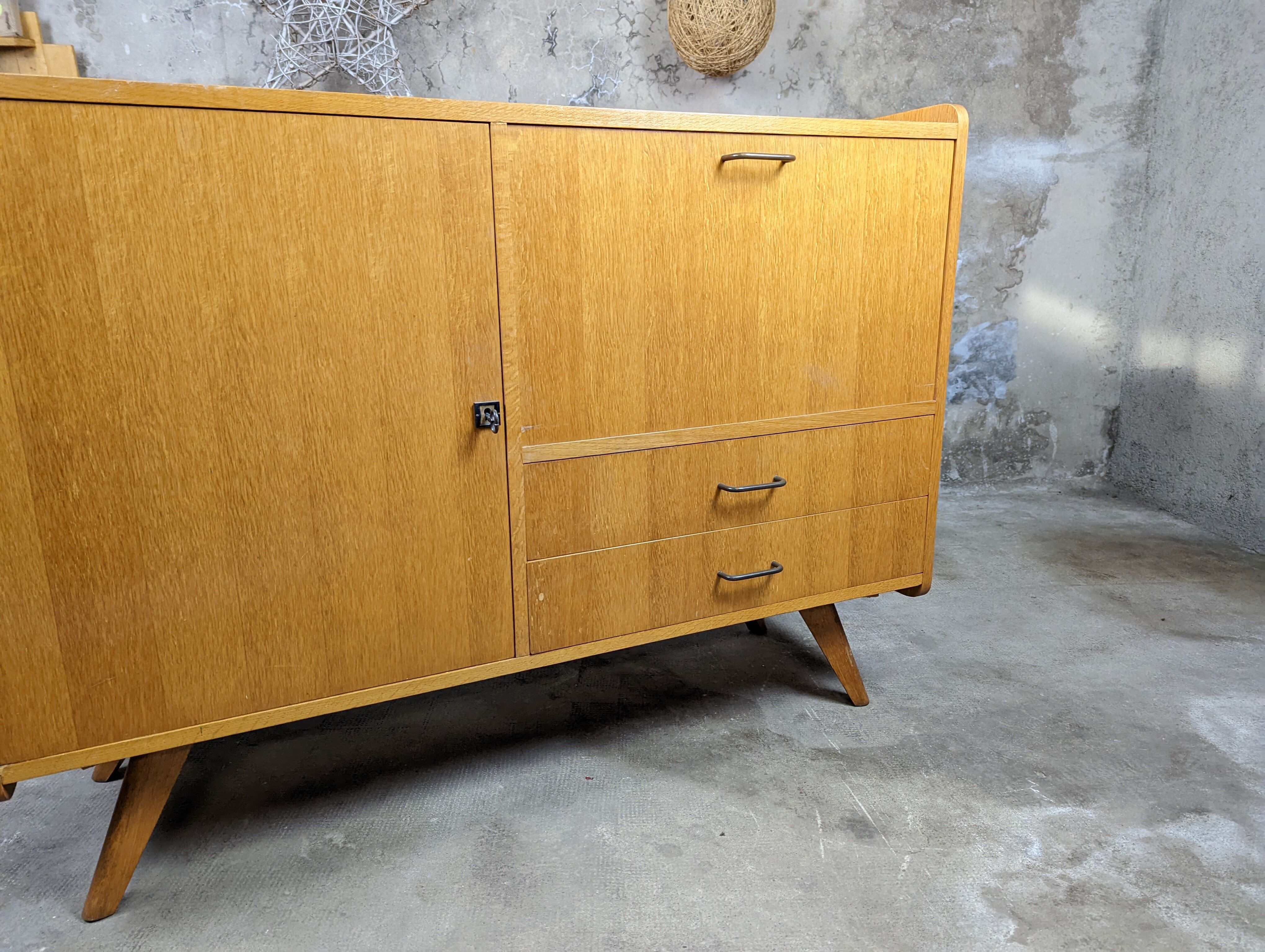 Enfilade foot compass