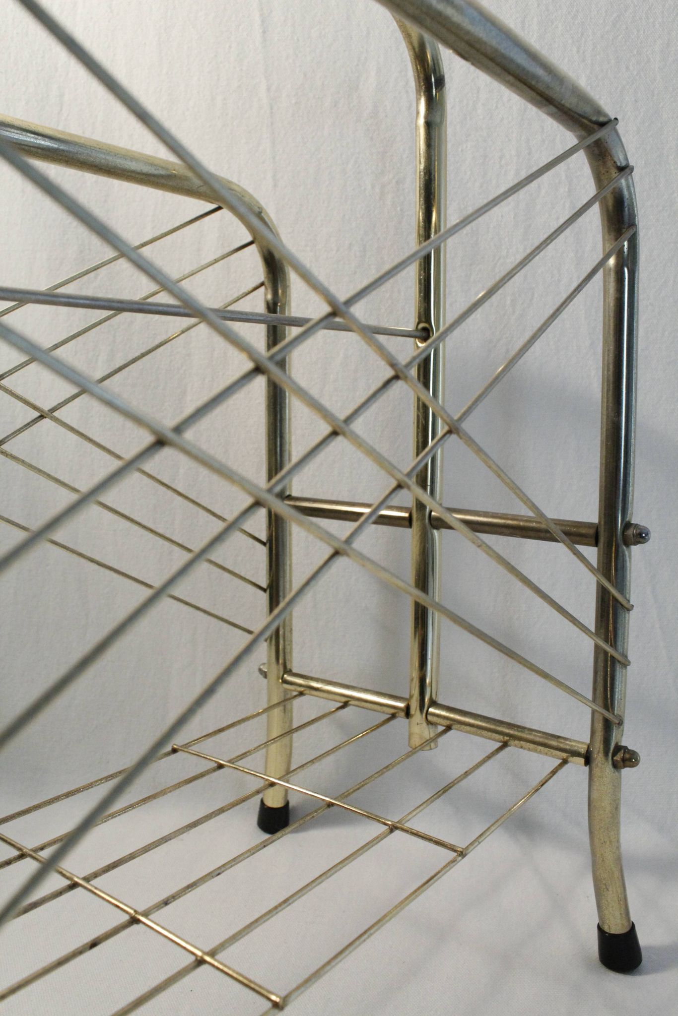 Vintage gilded metal magazine racks - 70s