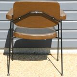 Cm197 pierre paulin armchair published by thonet
