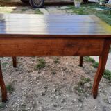 Farm table