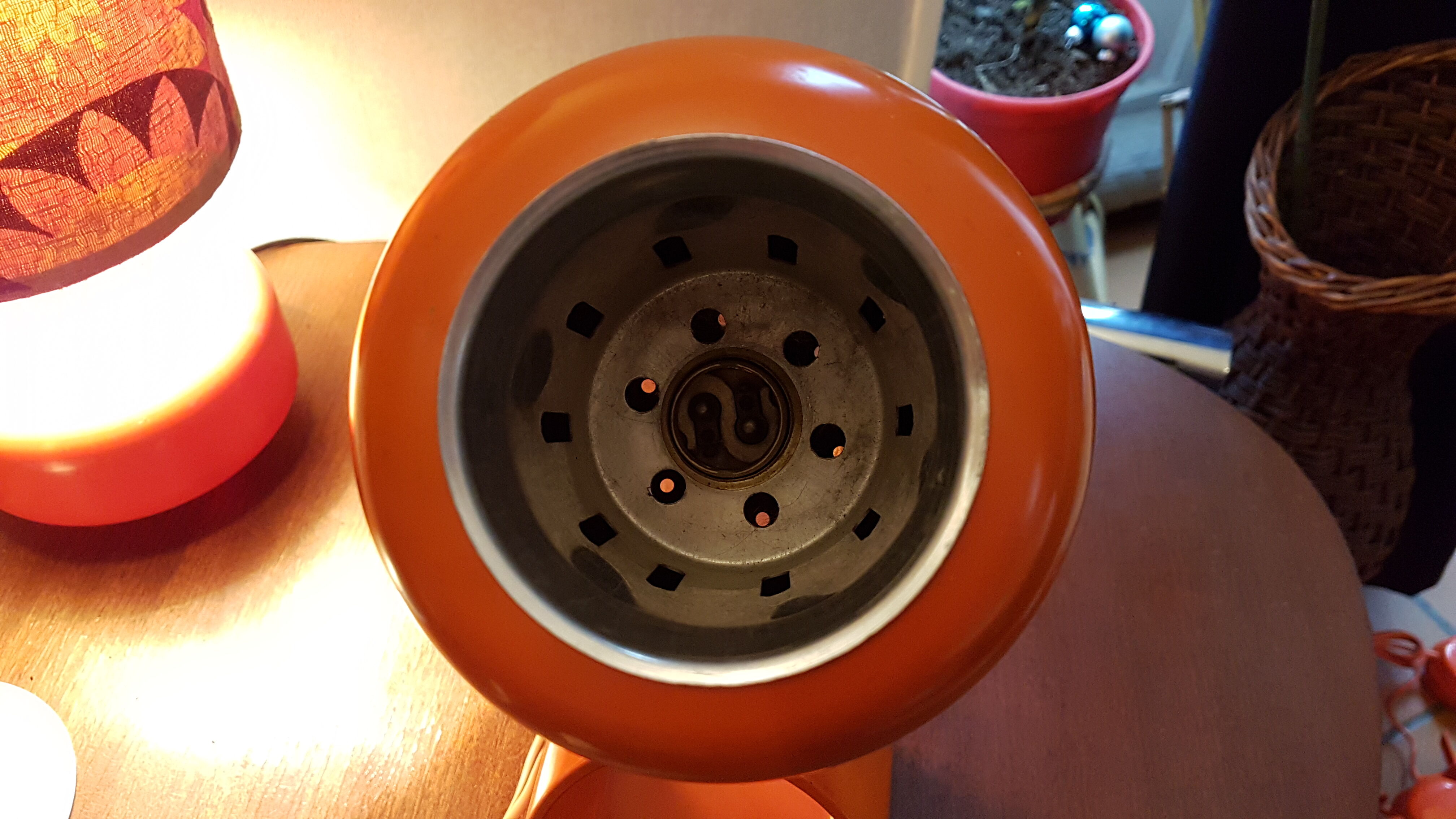 Lamp metal of the years 70