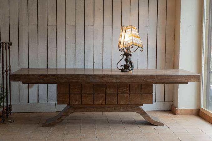 Console attribuée à Tomaso Buzzi. Années 60. Italie. Chêne. 240x84x74 cm
