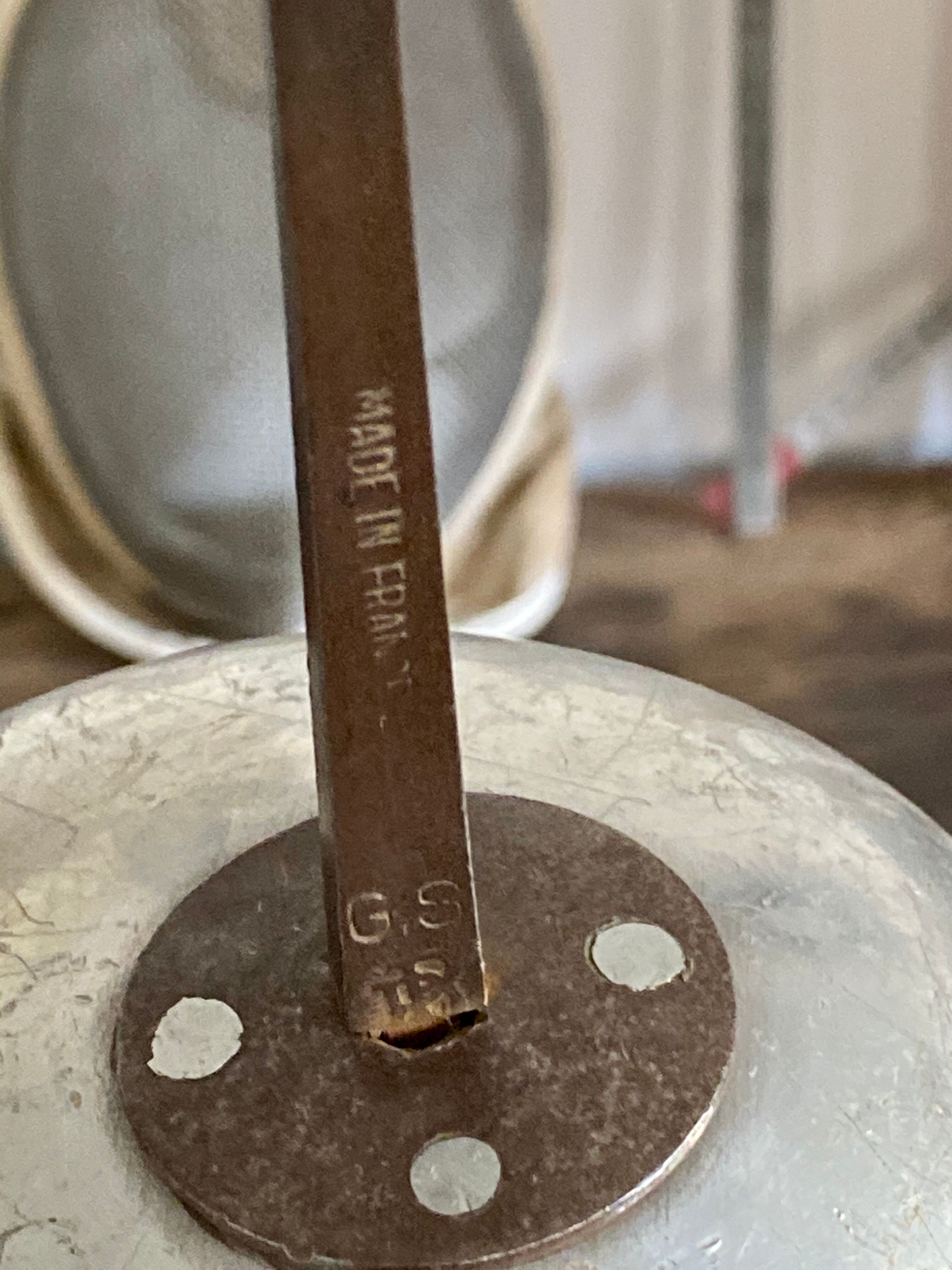 Old fencing mask set and its foil