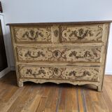 Commode patinée époque xviii