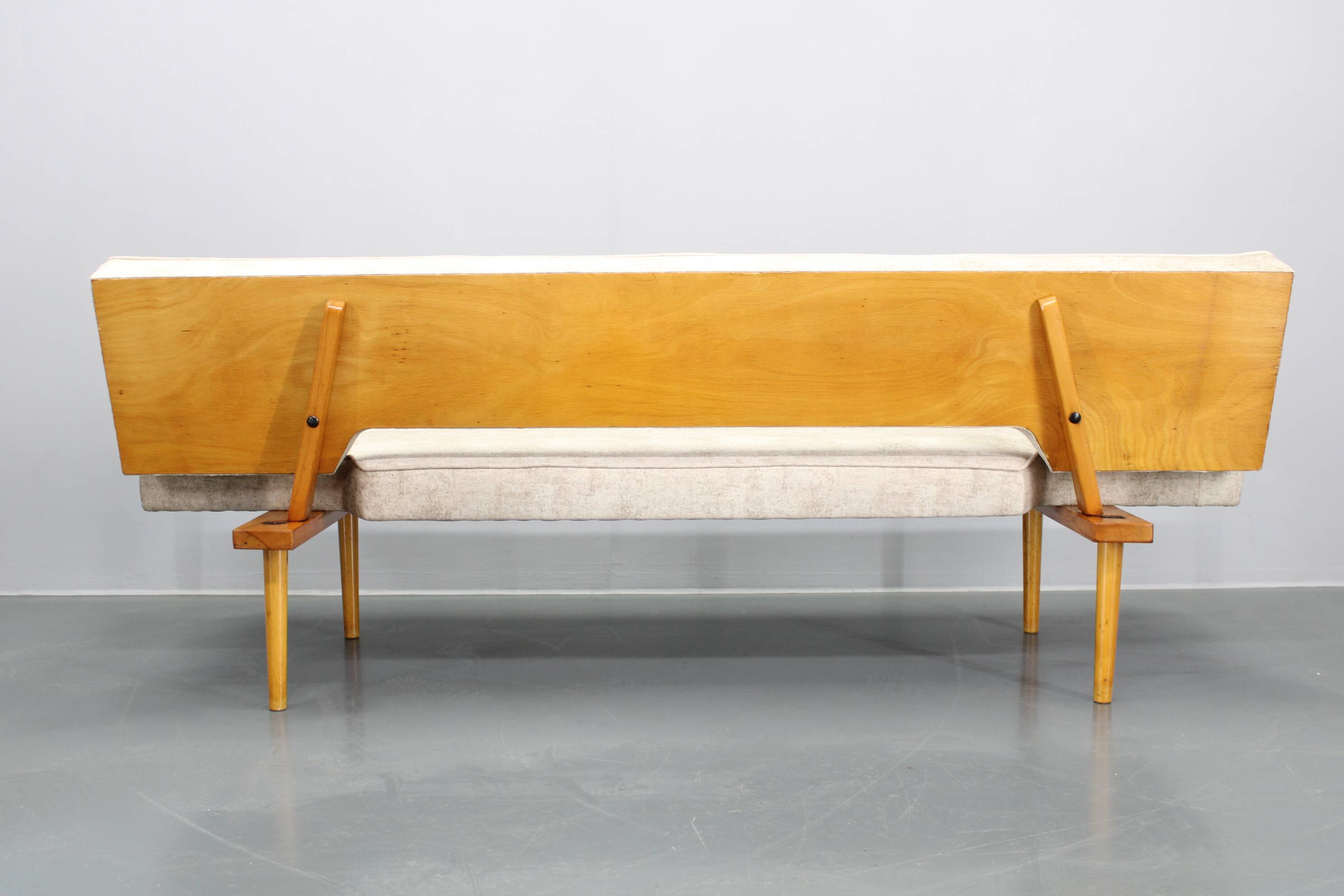 1960s Miroslav Navratil Convertible Restored Daybed Sofa, Czechoslovakia