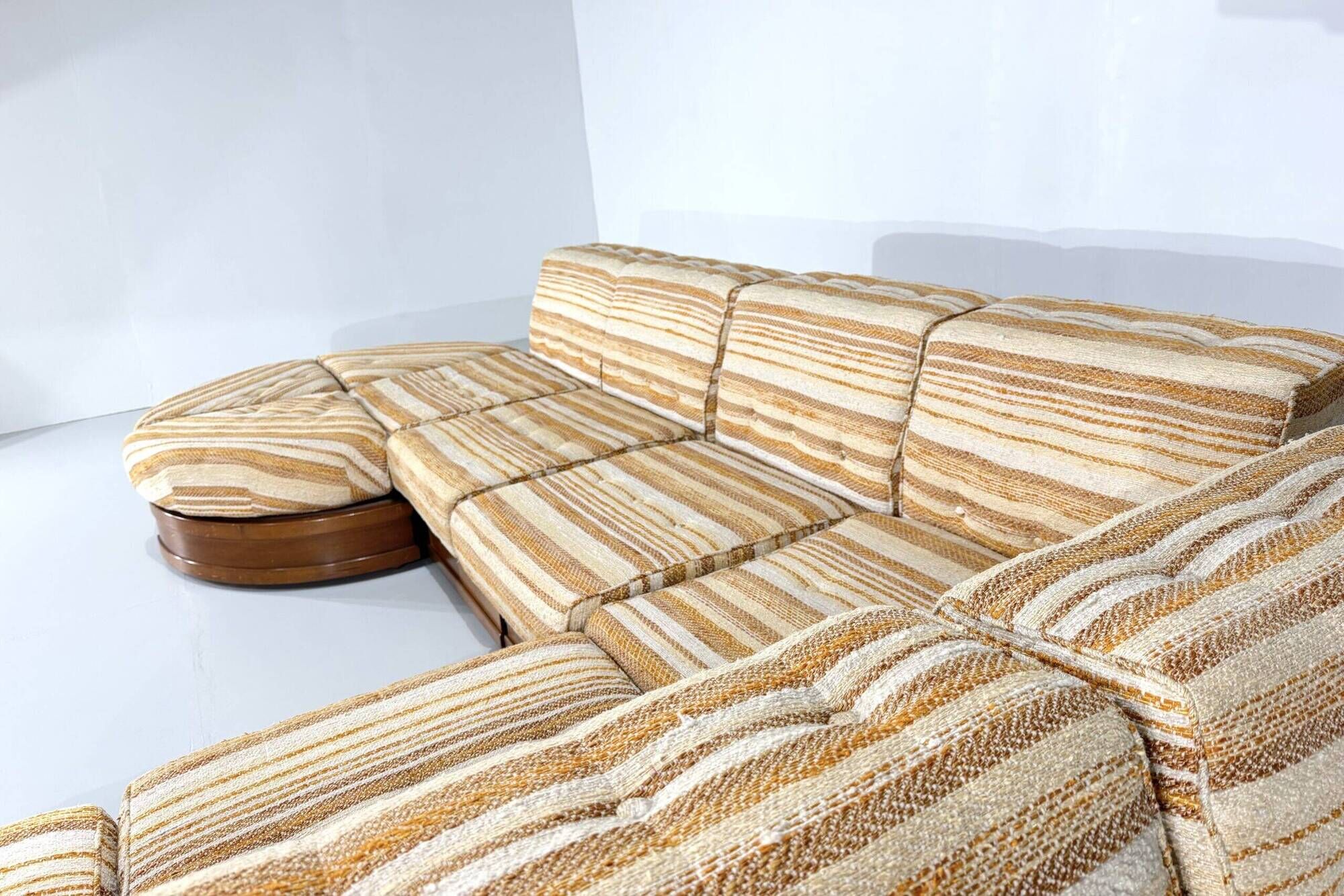 Modular sofa "Can Can" by Luciano Frigerio for Frigerio Di Desio – 1960s