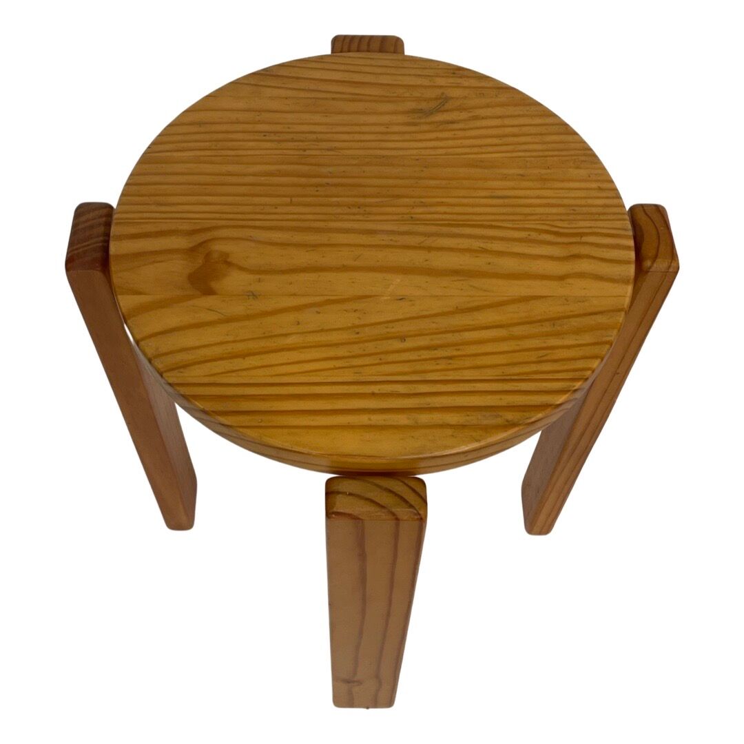 Mid century pinewood stool, 1960s minimalistic design