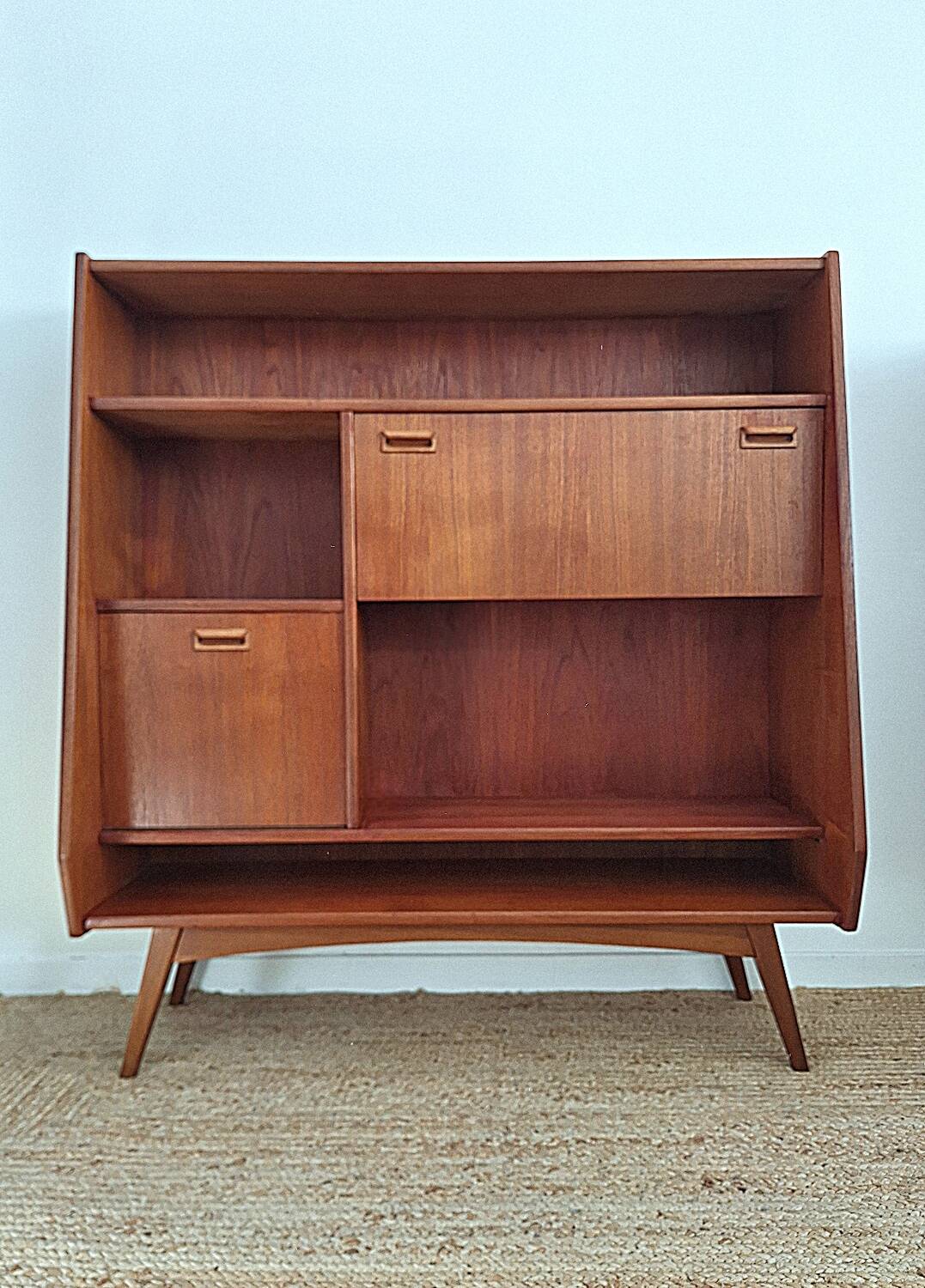 Buffet haut vintage en teck