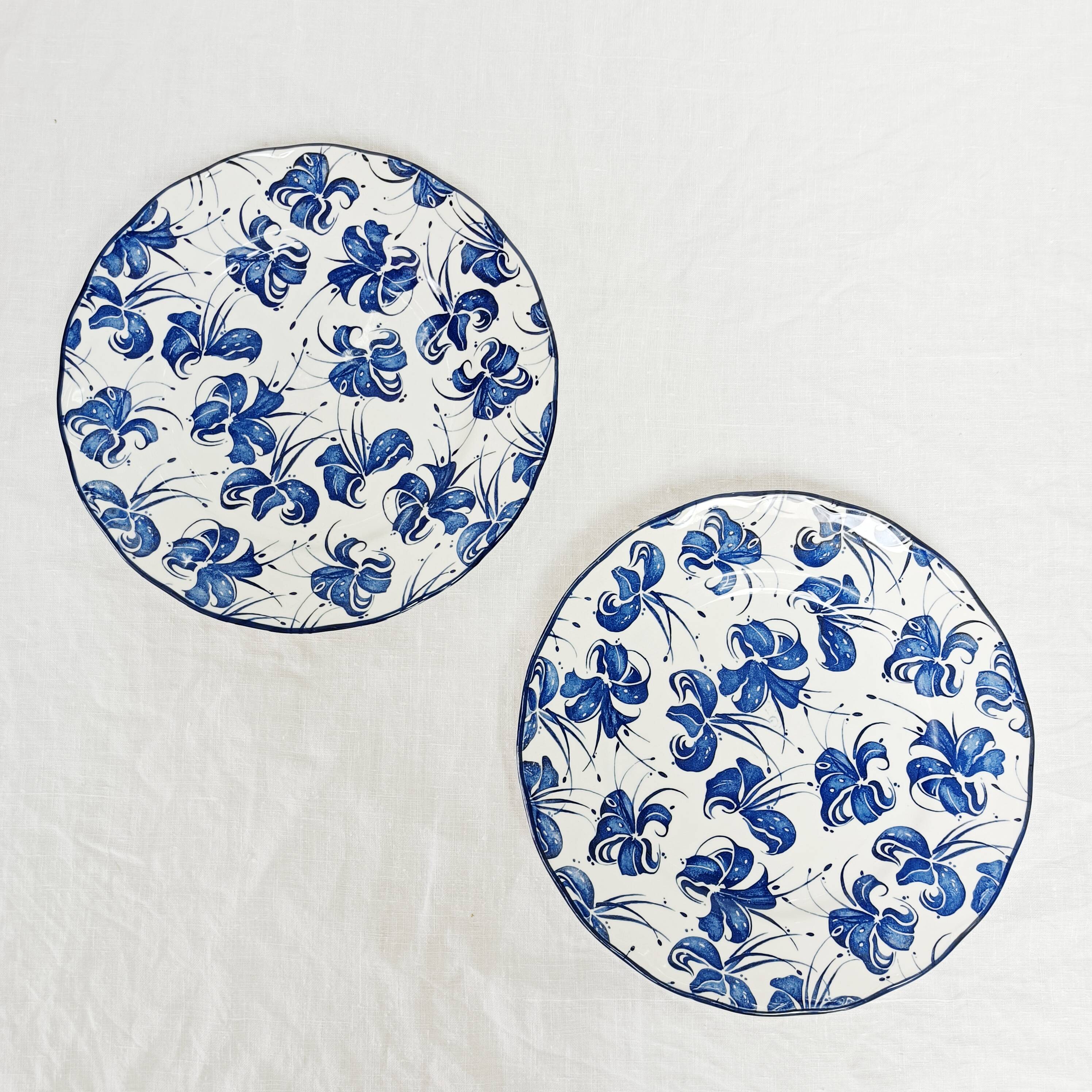 Set of 2 flat plates Royal Tudor Orchid, by Grindley