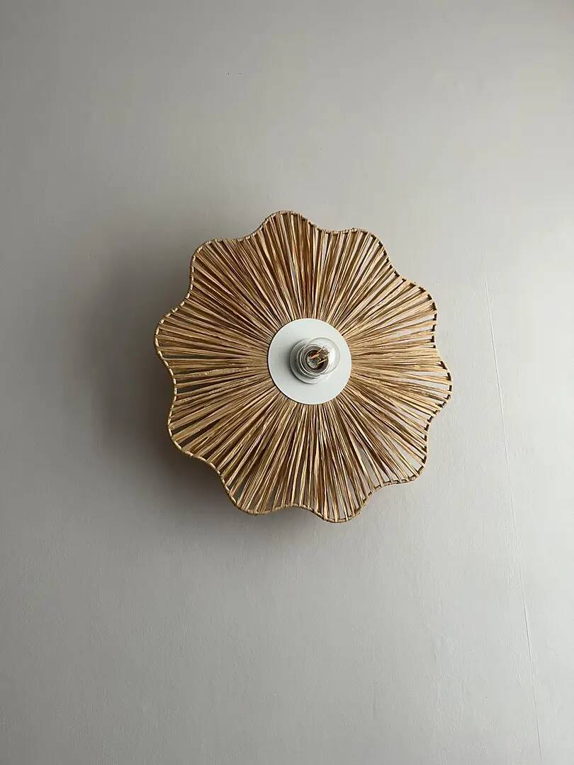 Woven raffia flower applique – 40×9 cm