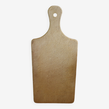 Small wooden cutting board with handle