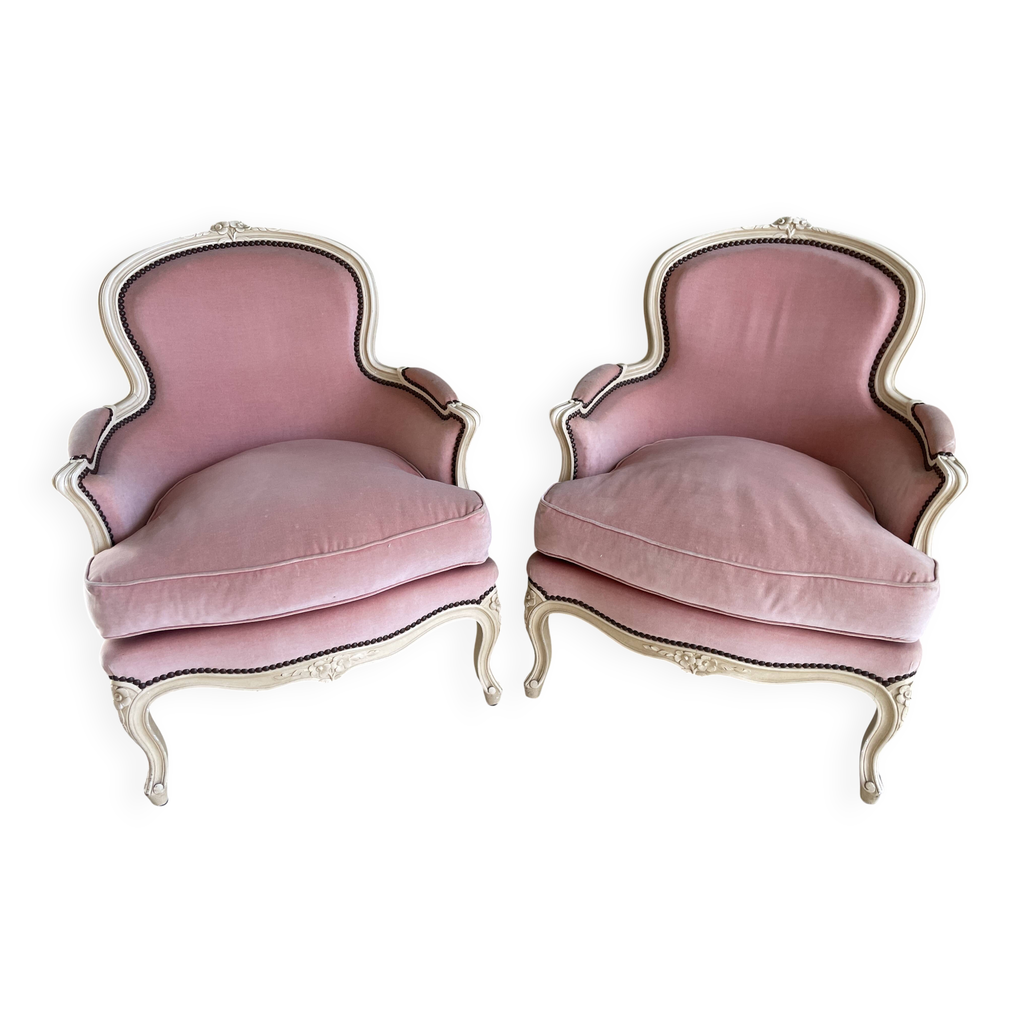 Paire de fauteuils bergères style Louis XV