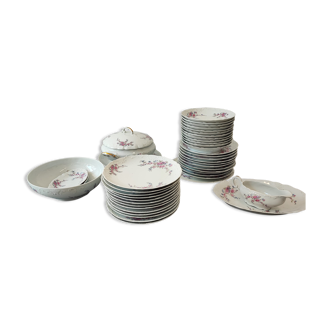 Porcelain table service by Tharaud Limoges