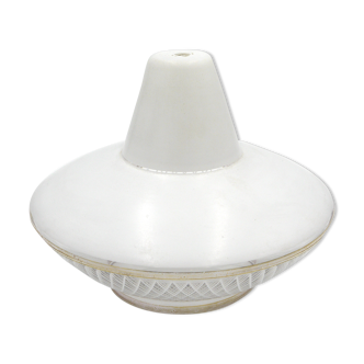 White saucer lamp