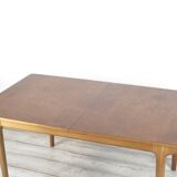 Table extensible années 50 en teck magnifique. Moderne/Rétro