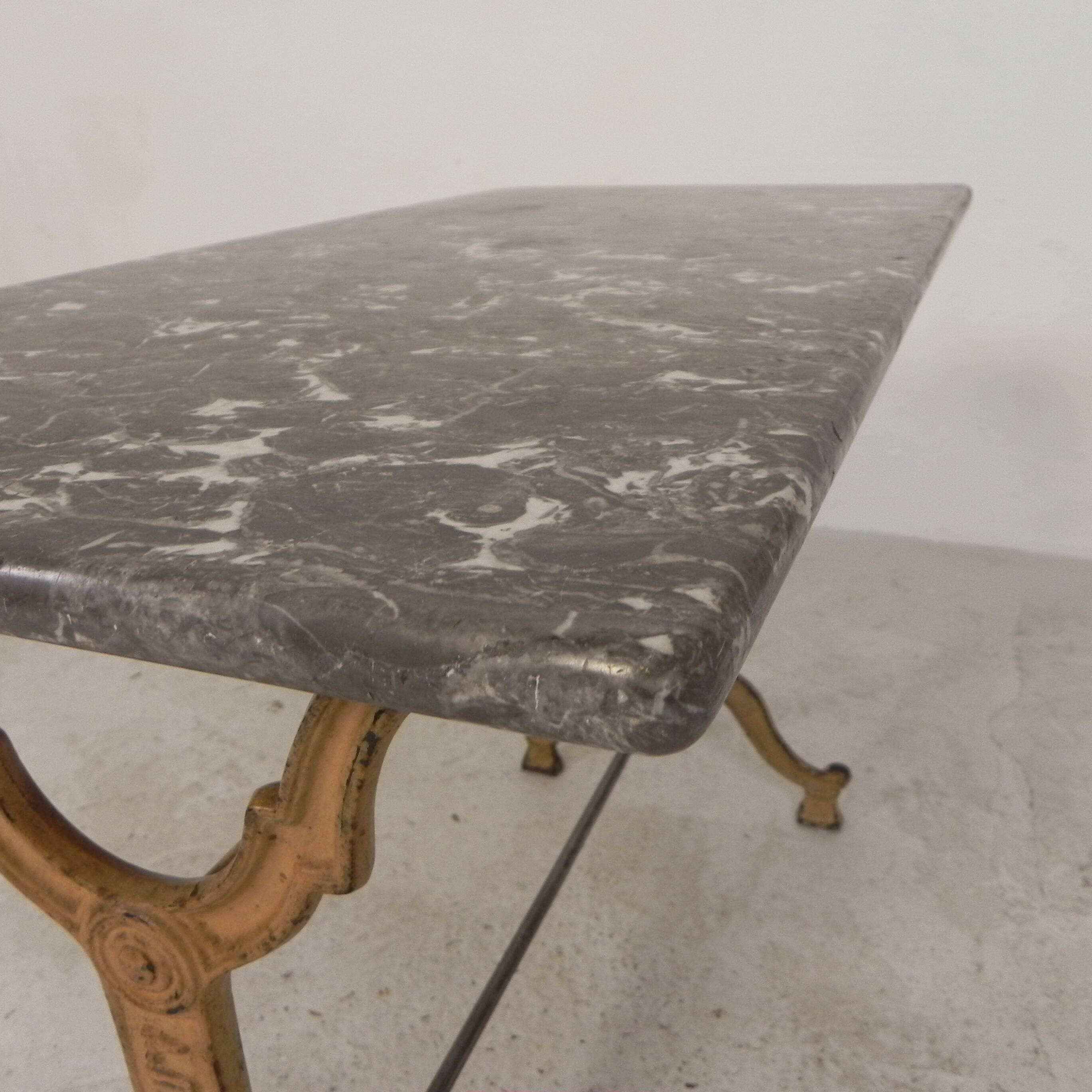 Bistro table marked A.Delail Toulouse in cast iron and marble, 1920