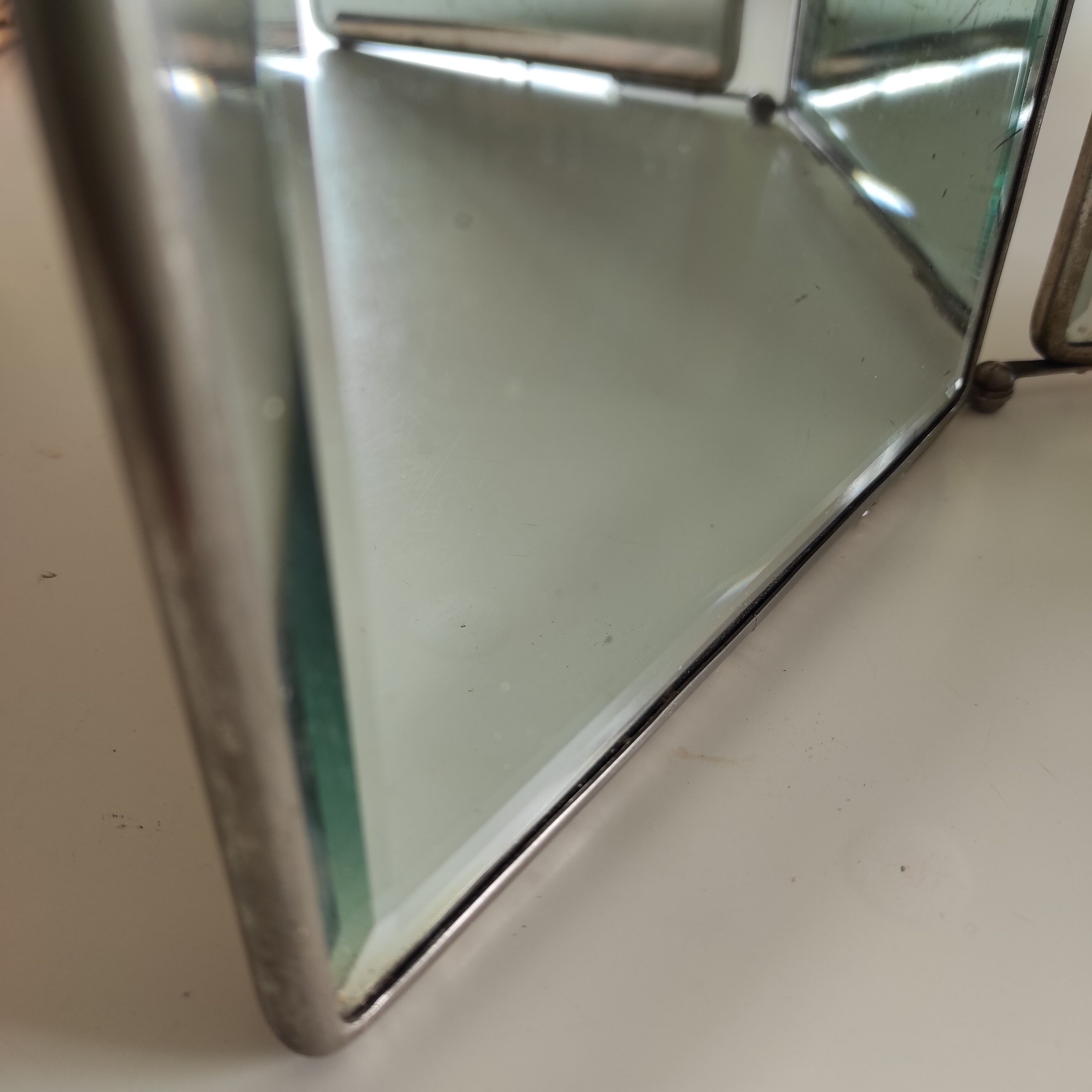 TRIPTYCH barber mirrors circa the 1930s