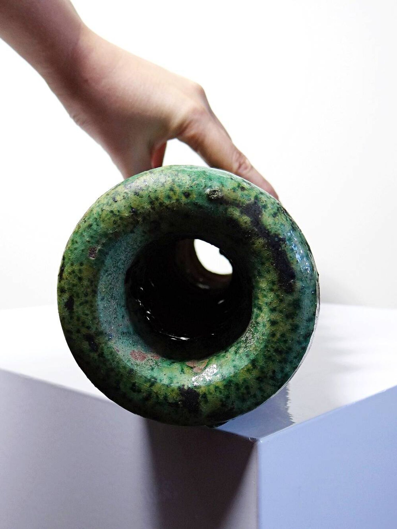 Large Tamegroute candlestick in green glazed terracotta, Morocco, 1960s-1970s.