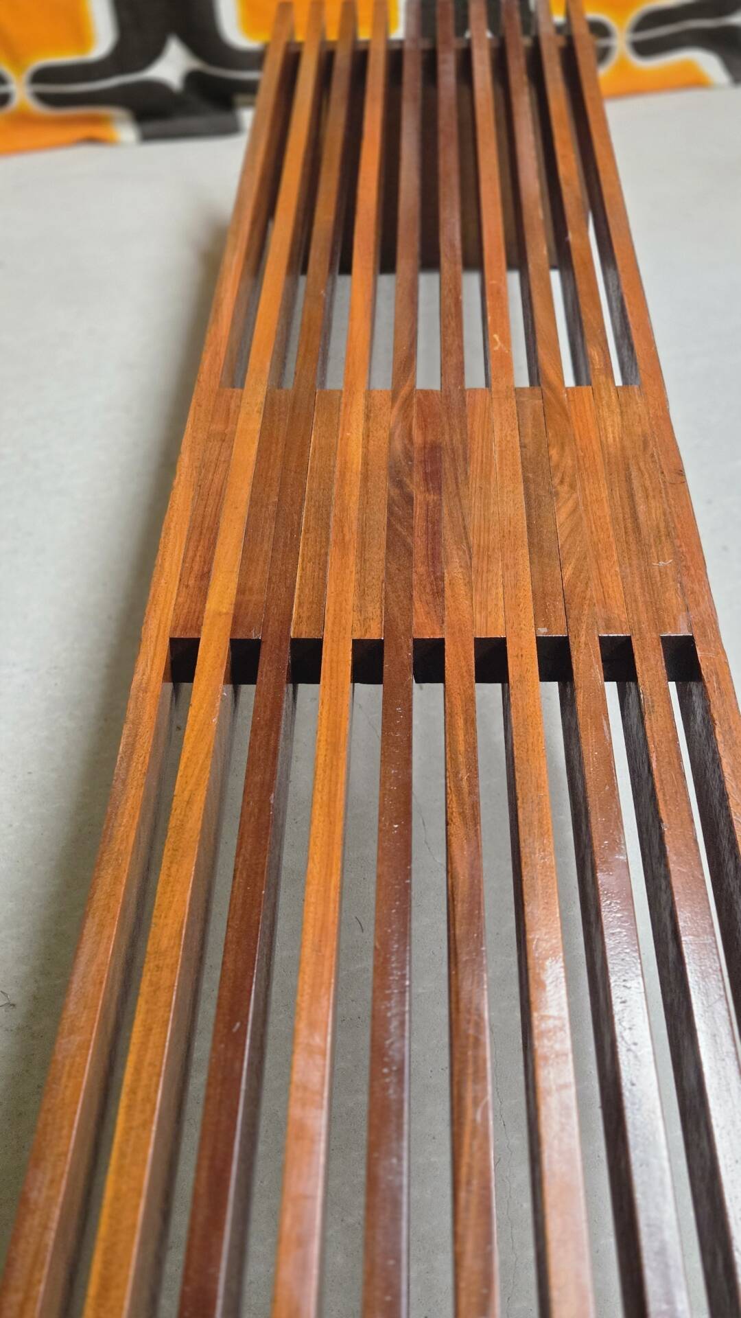 Grand banc teck massif design 1970