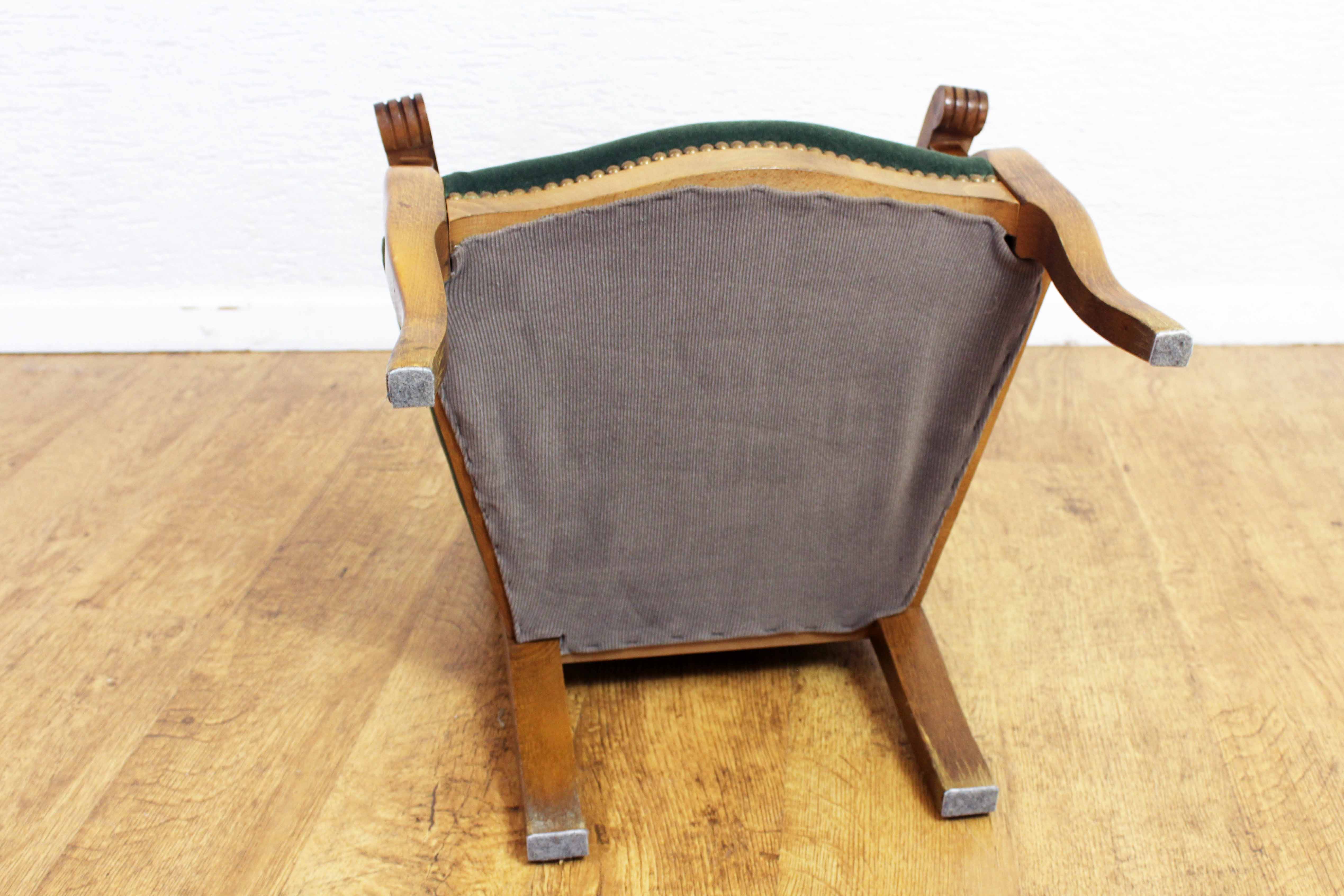 Armchair voltaire child