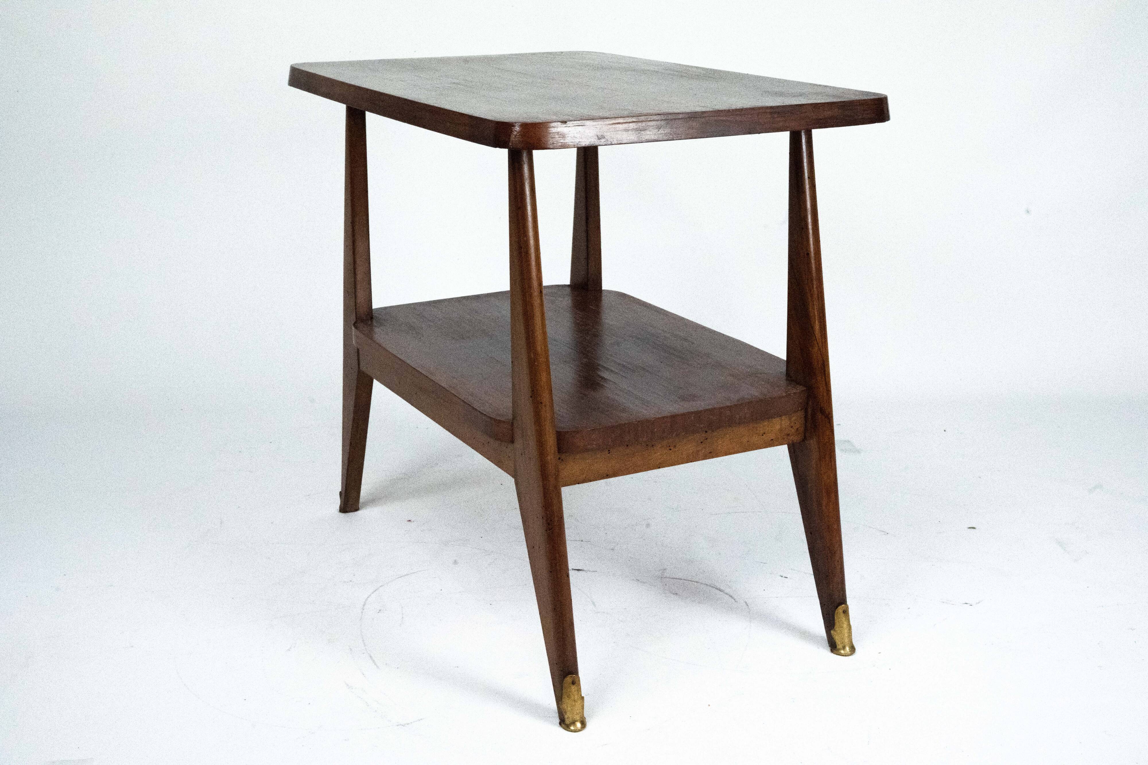 Mid-Century Modern Italian wooden Side table. Italy 1950s