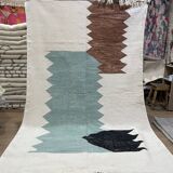 Graphic Berber carpet, 260x160 cm