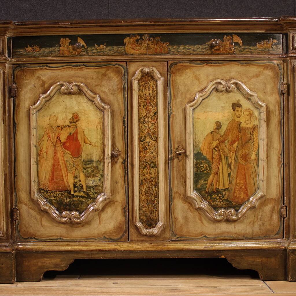 Great lacquered and painted Venetian sideboard from the 20th century