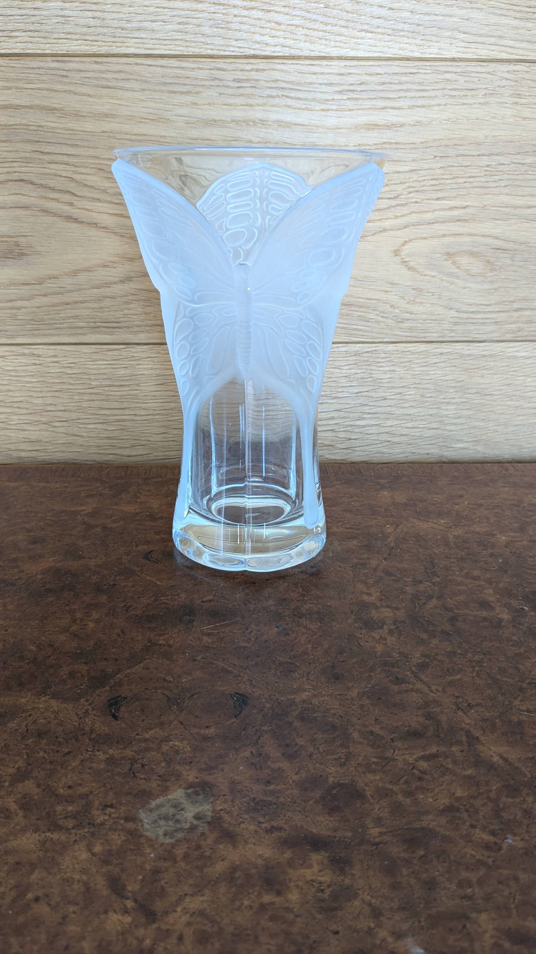 Art Deco vase in Arques crystal