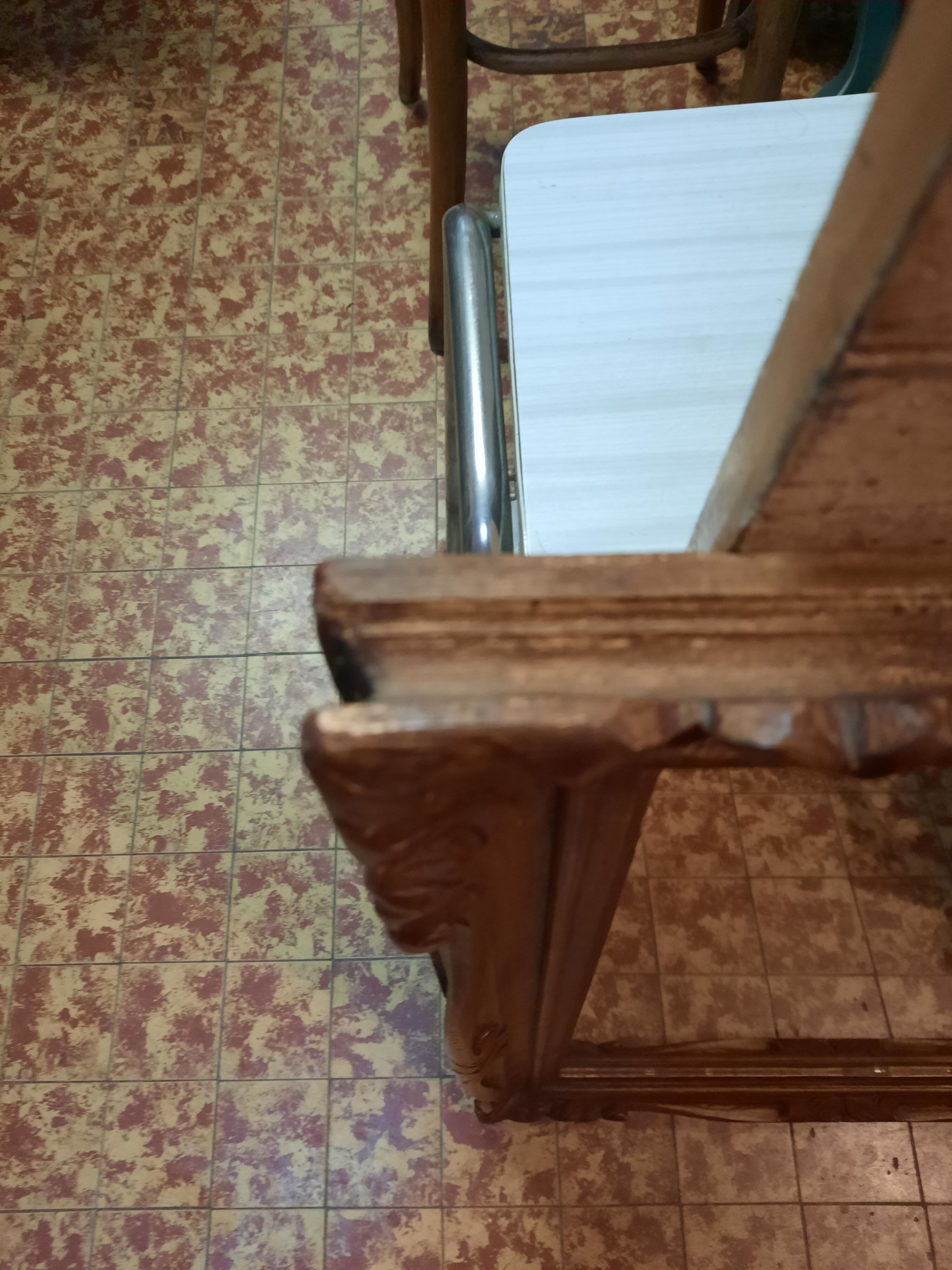 Miroir en bois doré
