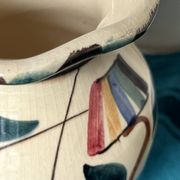 Vase sixties motif lampshade