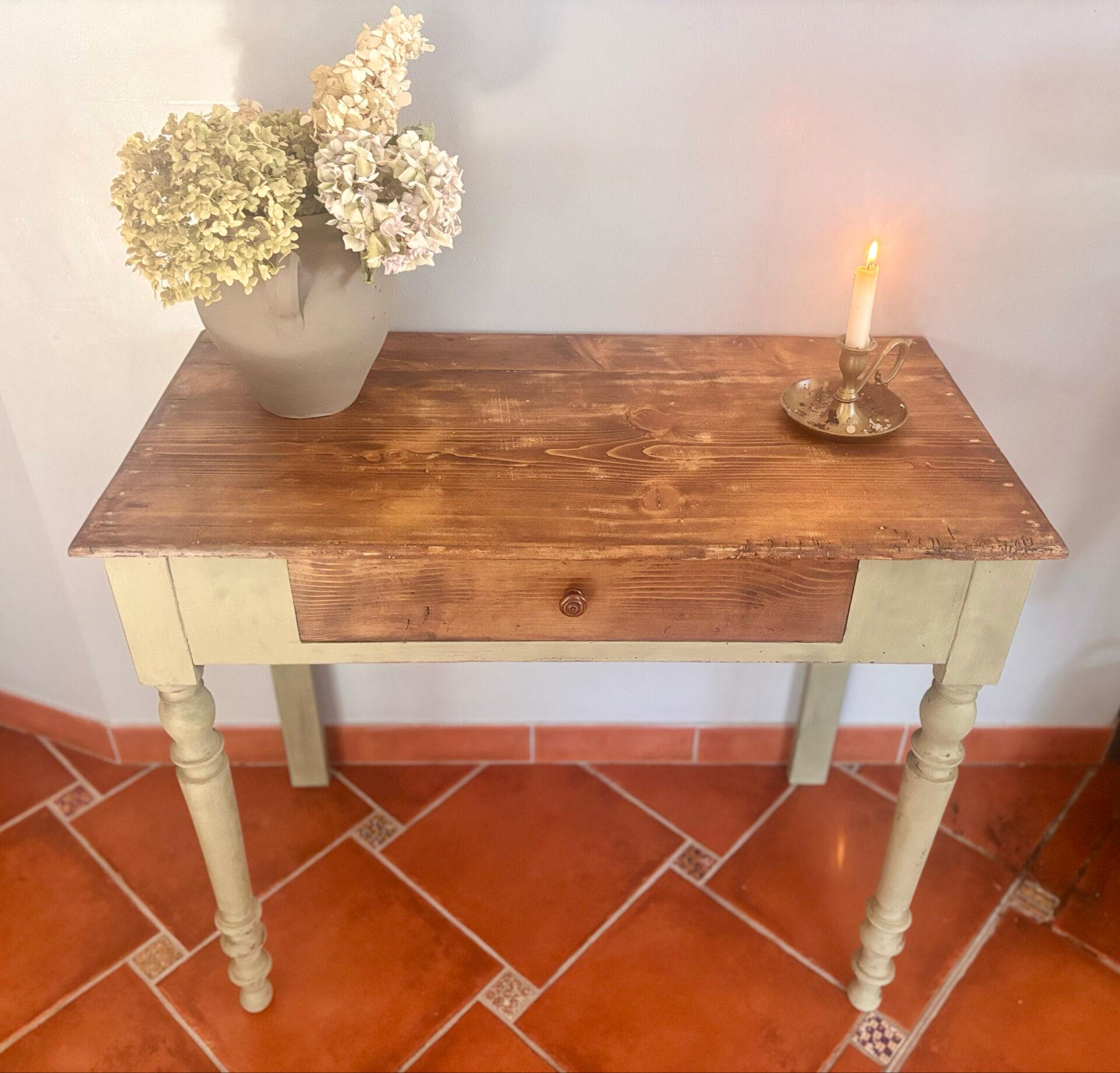 Old patinated wooden console – French country spirit, turned legs.
