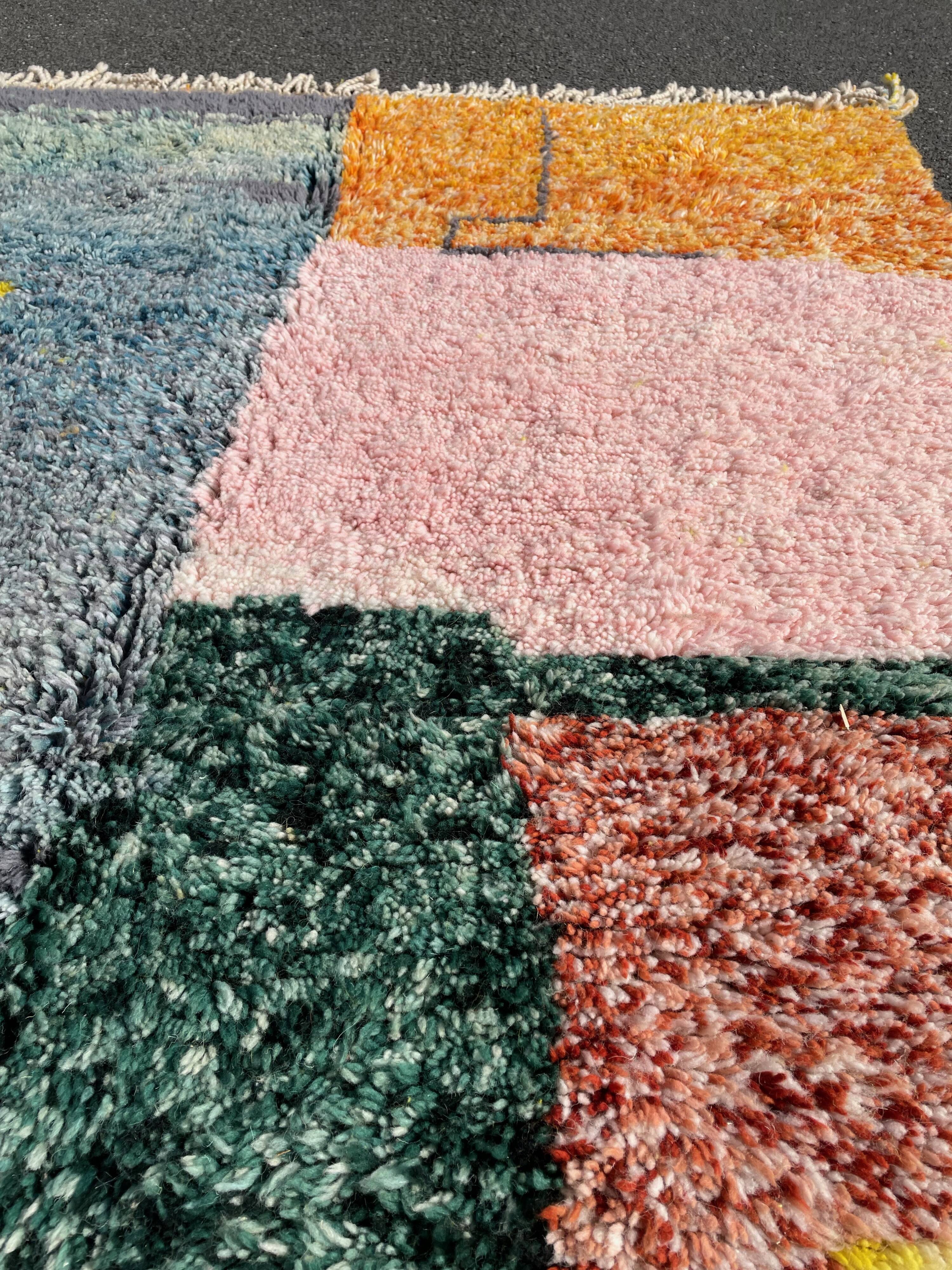 Contemporary carpet Beni Ouarain