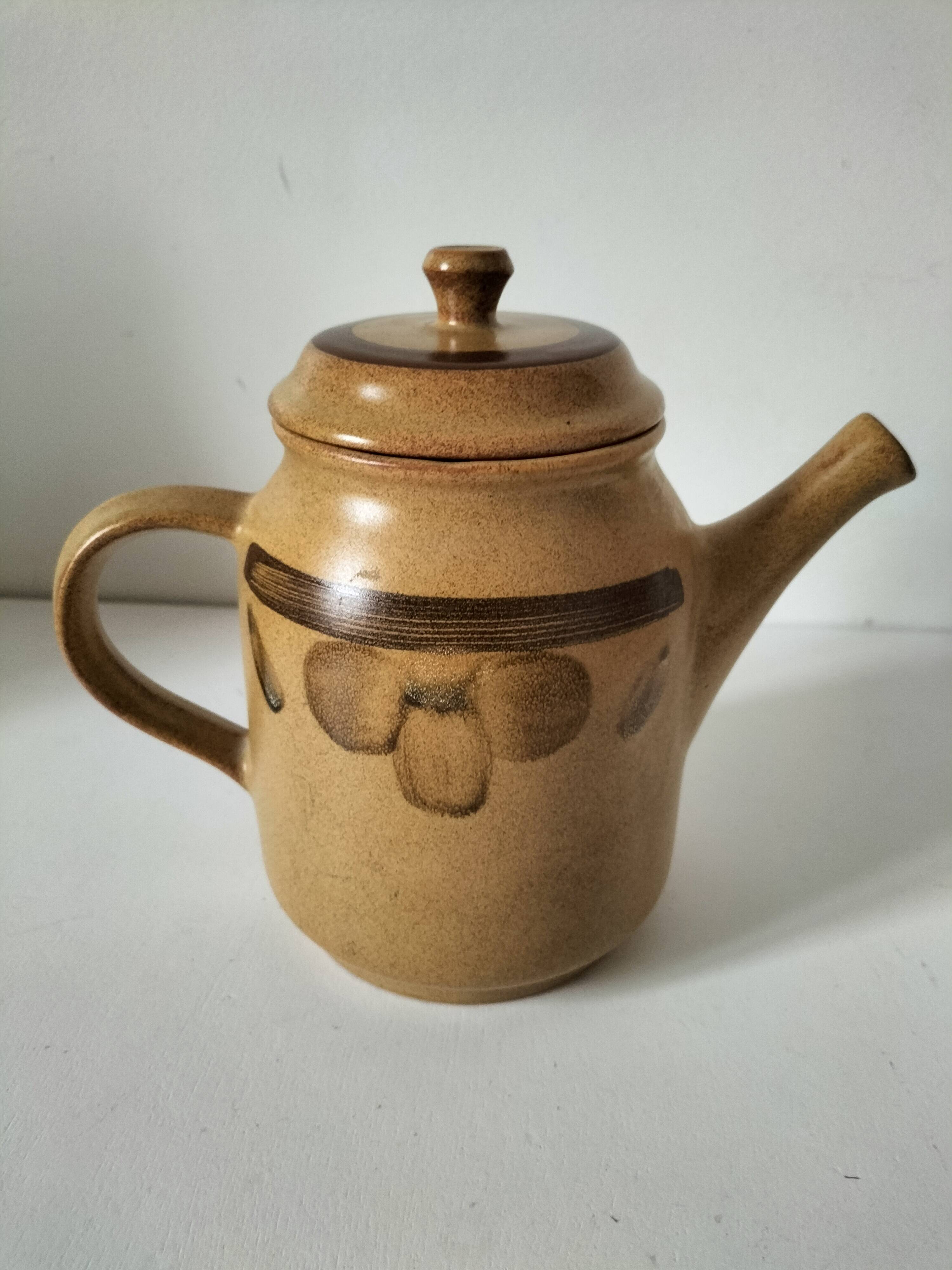 Stoneware coffee/tea pot from Sarreguemines, Lorraine, 70s.