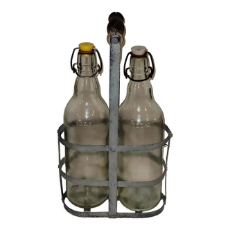 Porte bouteille avec 2 bouteilles - ancien