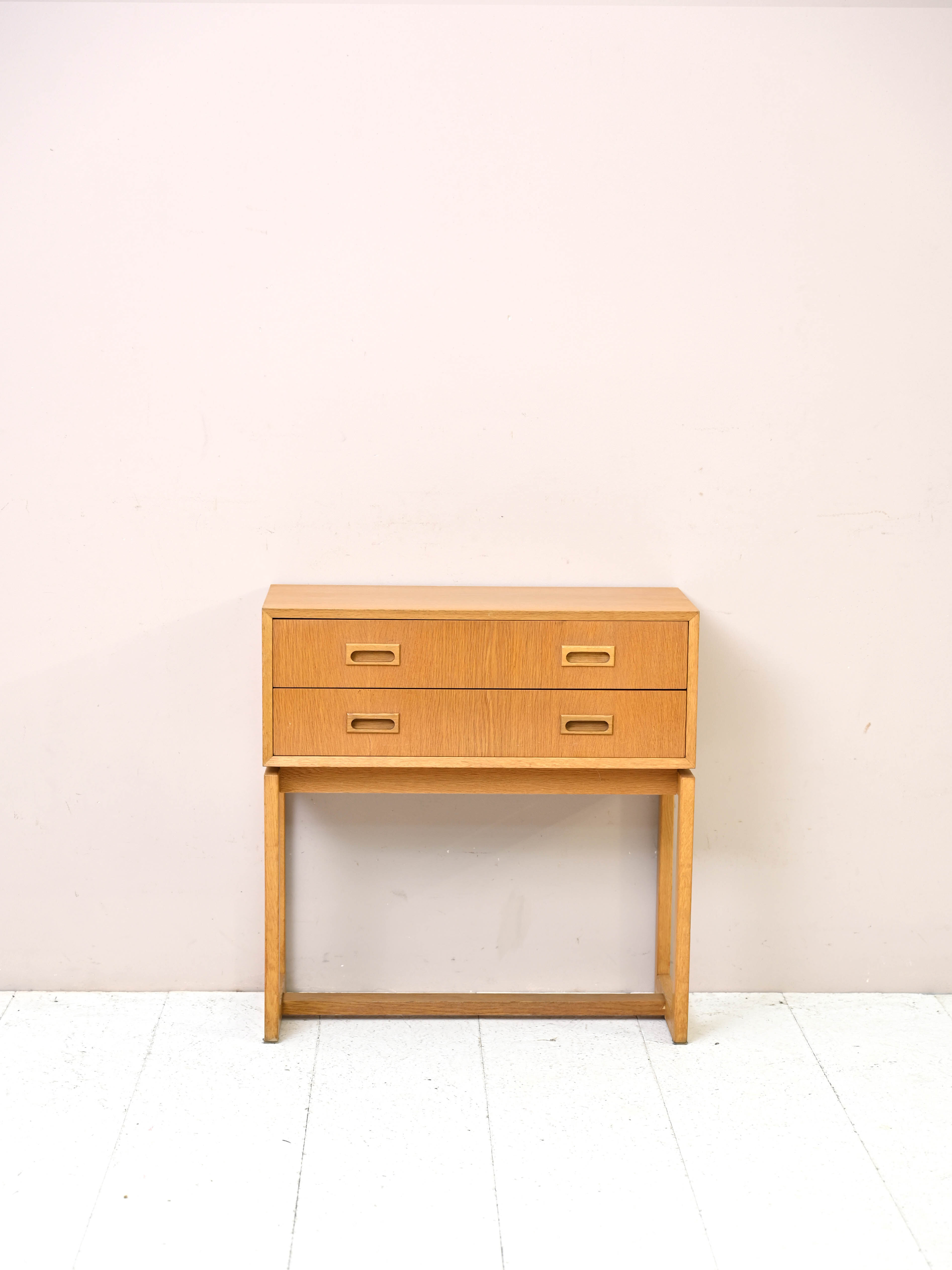 Scandinavian oak chest of drawers with two drawers
