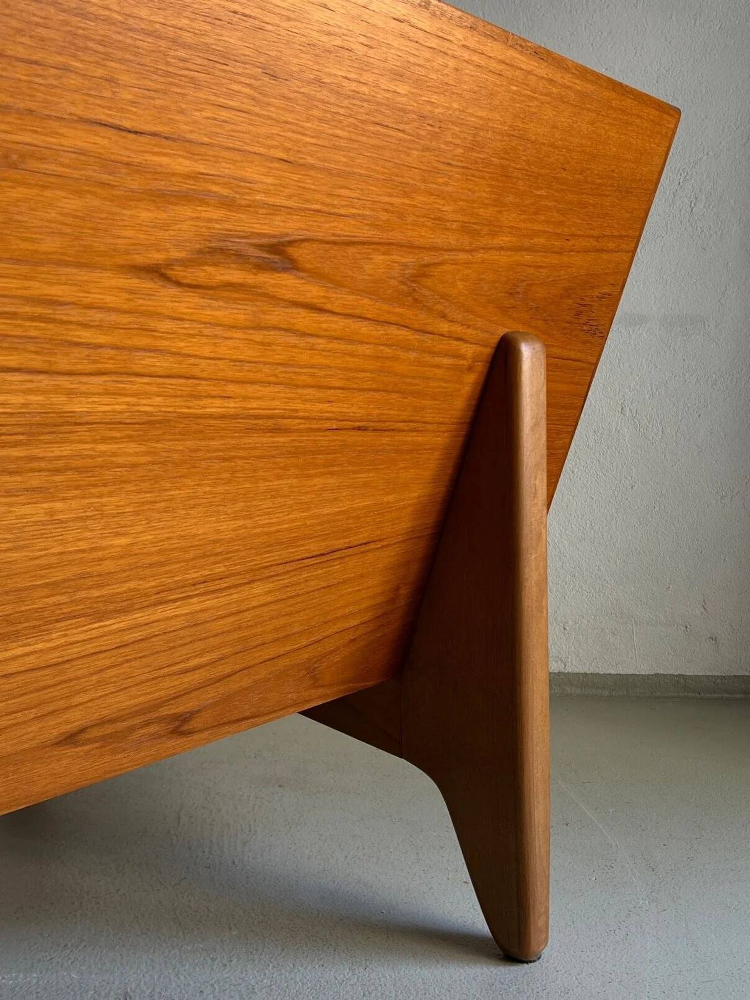 Teak daybed sofa by Gustaf Hiort Af Ornäs | Finland | 1950s