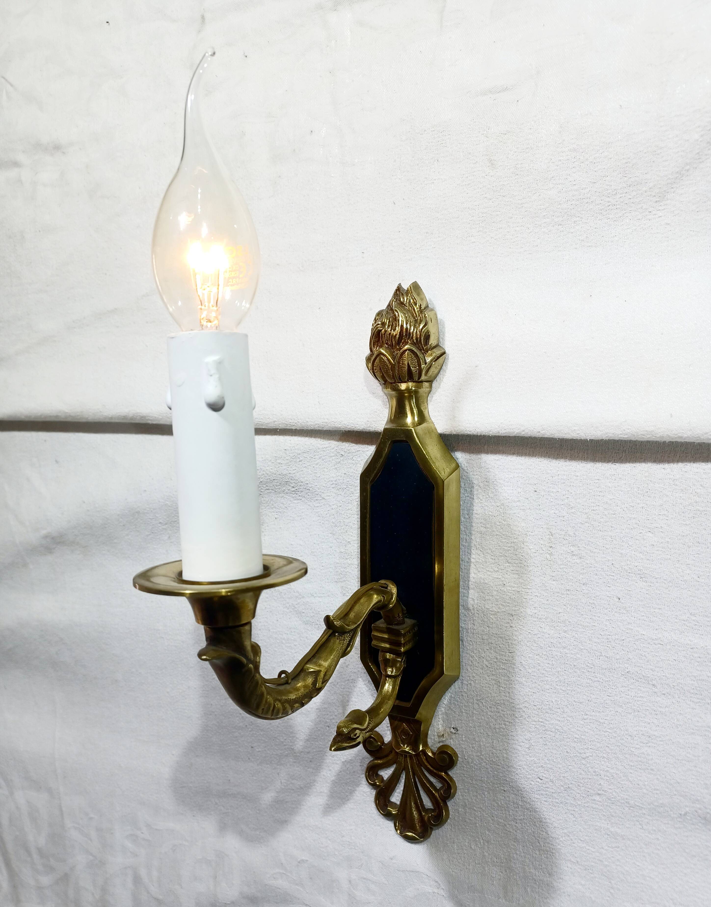 1-light empire style wall light