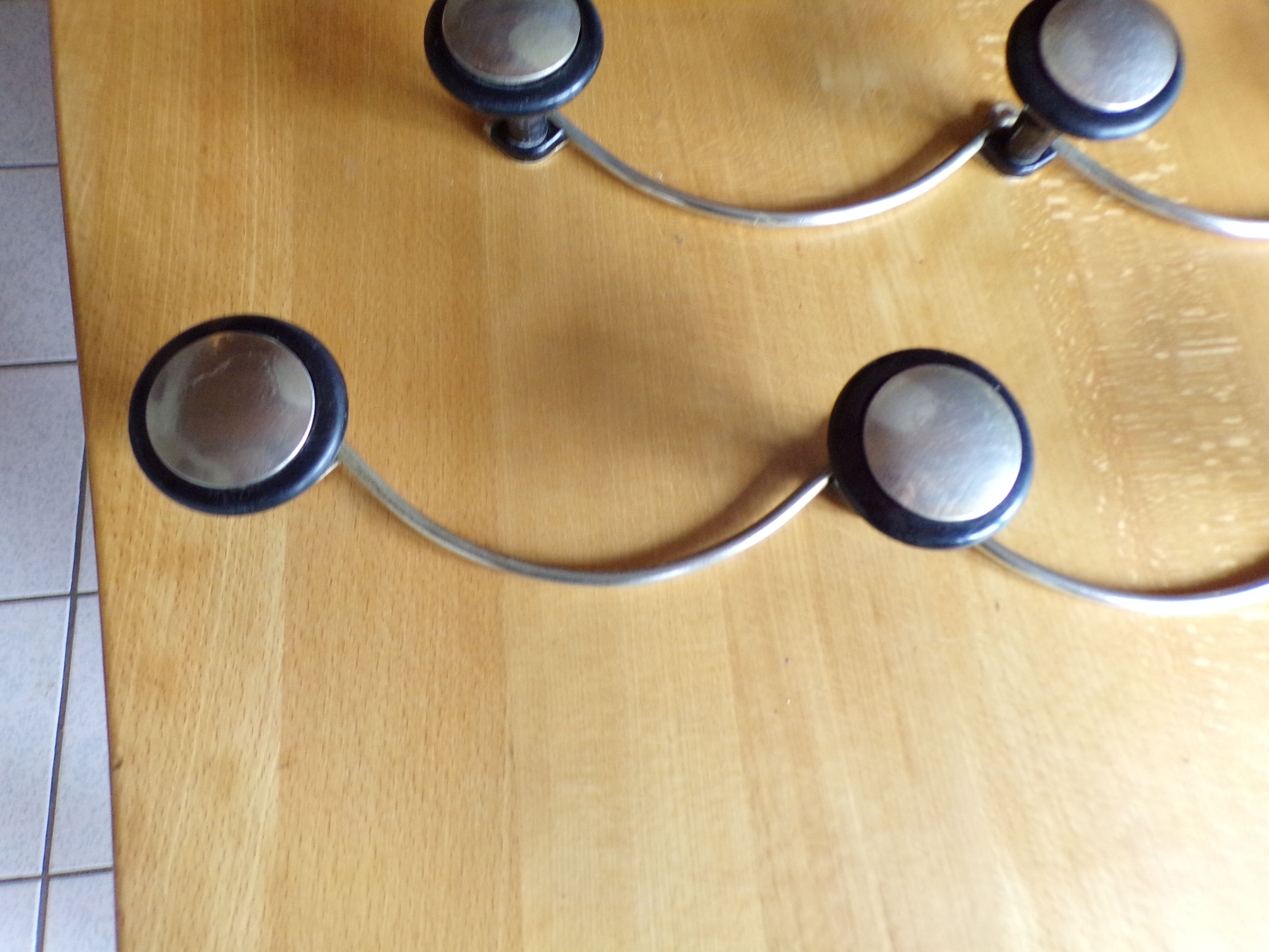 Wall coat racks