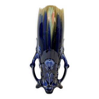 Grand vase Art nouveau en barbotine décor de fleurs signé Orchies made in France floral