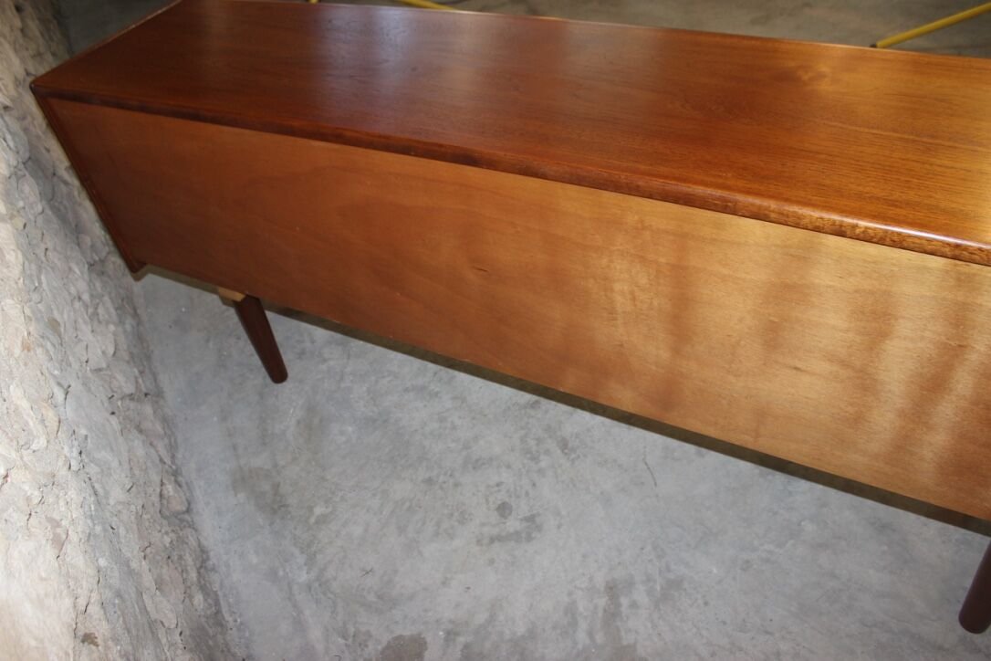 Sideboard vintage in teak and Rosewood, Scandinavian style by White & Newton