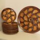 Service à huitres vintage faïence Salins France 9 assiettes et plat