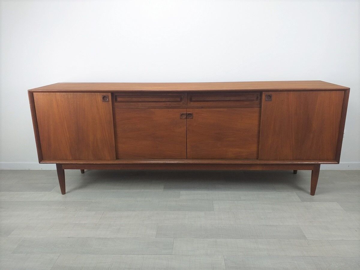 Scandinavian design sideboard E. Valentinsen 60